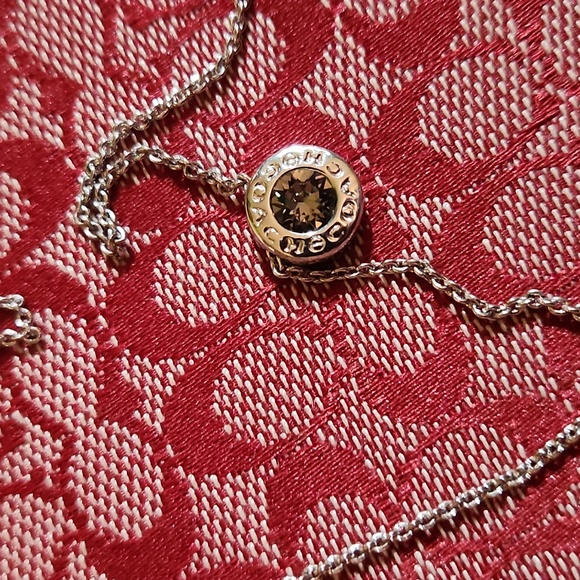 Coach Beautiful simple Necklace - Picture 6 of 6